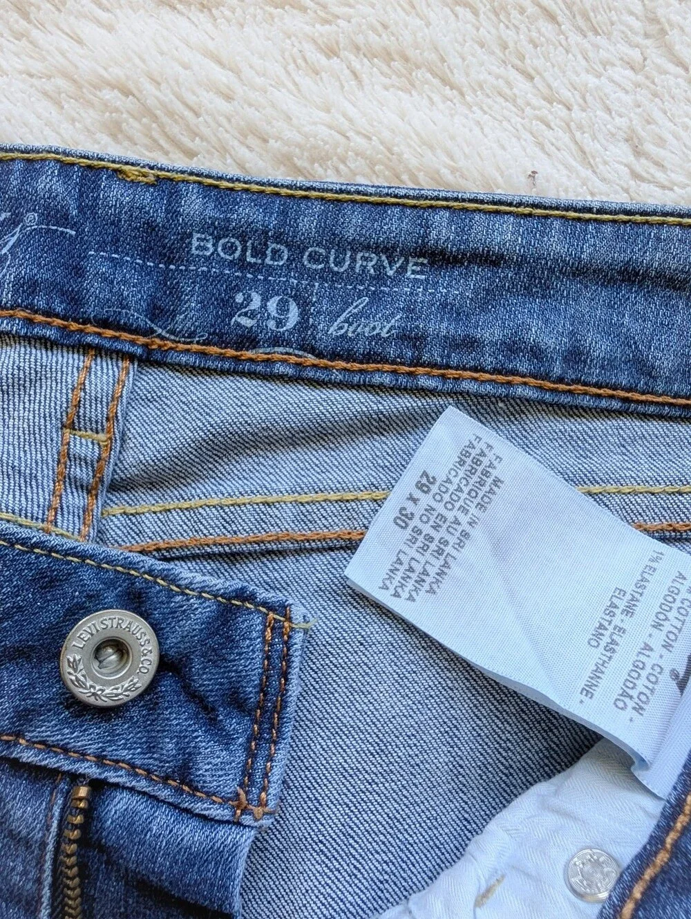 Levis Bold Curve‎ Low Rise Bootcut Jeans
